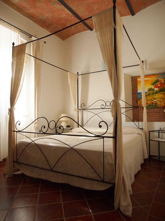 Saturnia Residence Poggio Murella Room photo